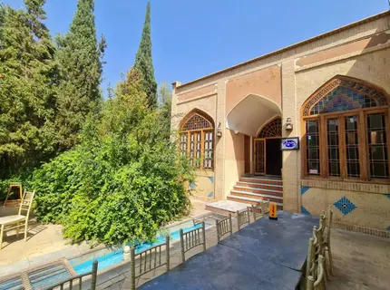 ستاره ونک