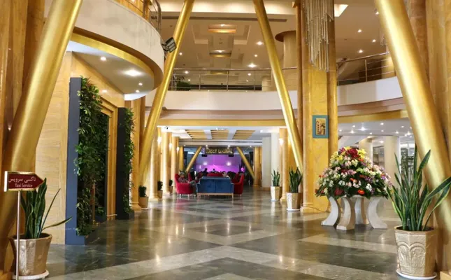 ستاره ونک